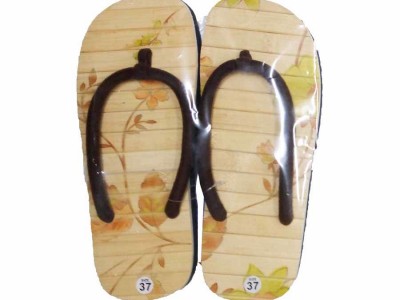 Công ty sản xuất dép uy tín tại Vĩnh Long