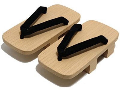 Công ty sản xuất dép tre, dép gỗ giá rẻ tại TP. Hồ Chí Minh