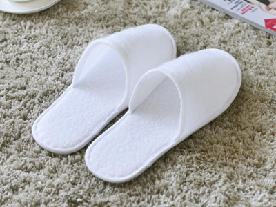 Công ty sản xuất và gia công dép cho nhà hàng khách sạn tại Việt Nam