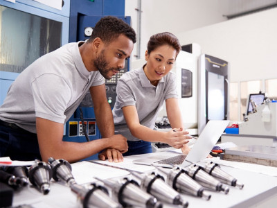 Gia công sắt thép theo yêu cầu, gia công cơ khí tại TPHCM