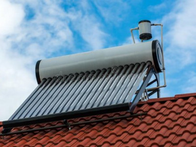 Báo giá sửa chữa máy nước nóng năng lượng mặt trời tại Tphcm