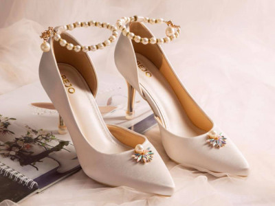 Cửa hàng bán sỉ và lẽ giày cưới cô dâu giá rẽ đẹp uy tín tại Quảng Nam