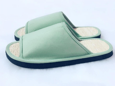 Cơ sở sản xuất dép chiếu giá rẻ tại tphcm