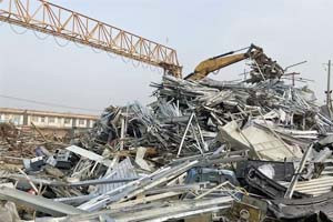 Công ty thu mua phế liệu tại Long An uy tín, giá cao hỗ trợ 24/7