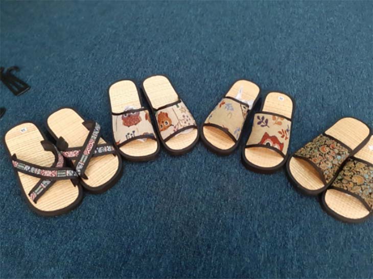 Công ty gia công dép thủ công, gia công dép chiếu, cói, tre, gỗ tại tphcm