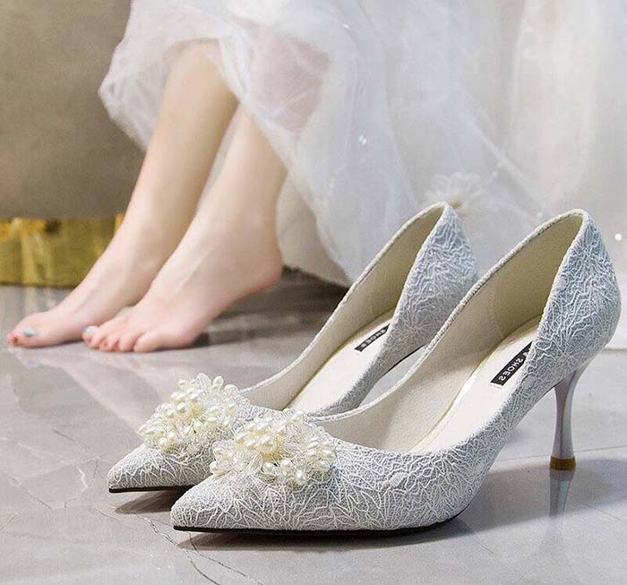 Tư vấn báo giá shop bán sỉ giày cưới cô dâu ở tại TPHCM