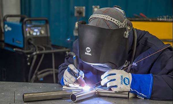 Quốc Bửu Group đang tìm kiếm đối tác hàn sắt tận nơi tại 63 tỉnh thành Việt Nam