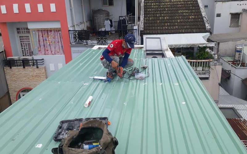 Thợ thay tôn chống dột tại Dĩ An phục vụ 24/7